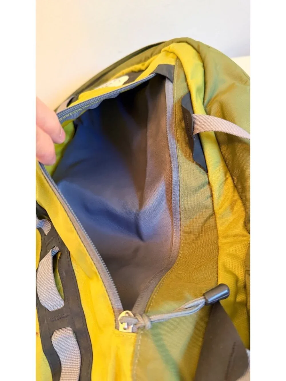 The North Face Big Shot Backpack Green With Gray Straps Outdoor Hiking